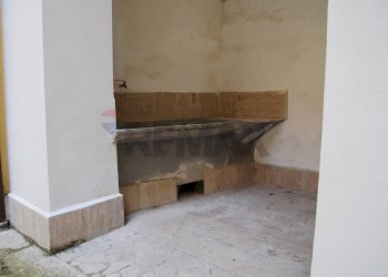 Parcheggio - Casa indipendente Barete - foto 59