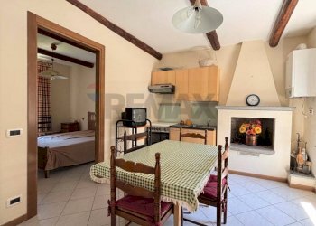 Sala da pranzo - Trilocale Via Della Fratta
 
102, Grotte di Castro - foto 1