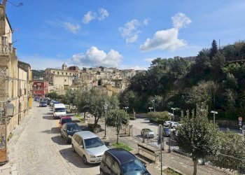 Edificio all\'aperto - Casa indipendente via Don Minzoni
 
59, Ragusa - foto 22