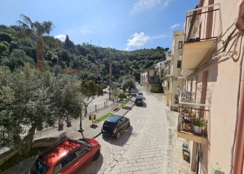 Edificio all\'aperto - Casa indipendente via Don Minzoni
 
59, Ragusa - foto 28
