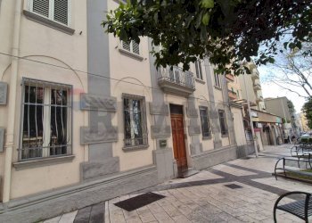 Edificio all\'aperto - Quadrilocale Cagliari - foto 3