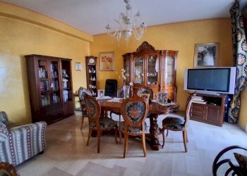Salone - Appartamento via Orsini, 39, Taranto - foto 6