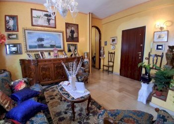 Salone - Appartamento via Orsini, 39, Taranto - foto 8