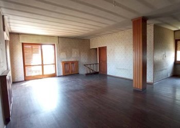 Cucina - Villa vicolo Piovale, 25, Borgomanero - foto 30