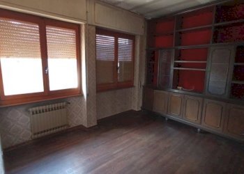 Stanza non arredata - Villa vicolo Piovale, 25, Borgomanero - foto 32