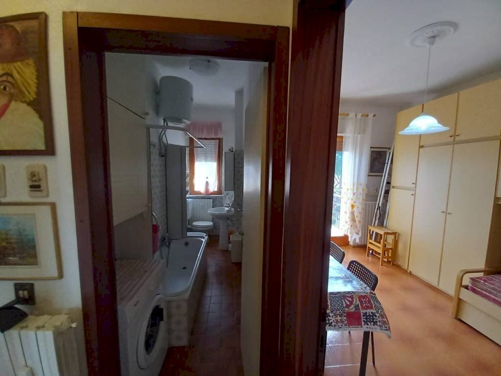 Disimpegno - Two-room apartment via Caviglia, 5, Ceriale - photo 3