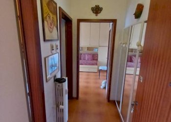 Corridoio - Two-room apartment via Caviglia, 5, Ceriale - photo 5