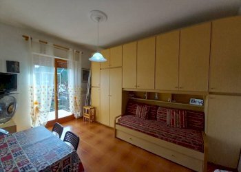 Camera da letto - Two-room apartment via Caviglia, 5, Ceriale - photo 15