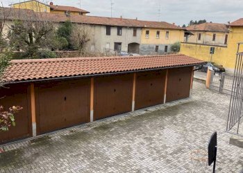 Box auto - Appartamento vicolo dei Romani, Casorate Sempione - foto 2