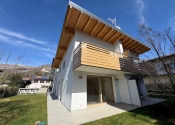 Foto 2 - Casa semi indipendente Viale Lodi
10, Castione della Presolana - foto 2