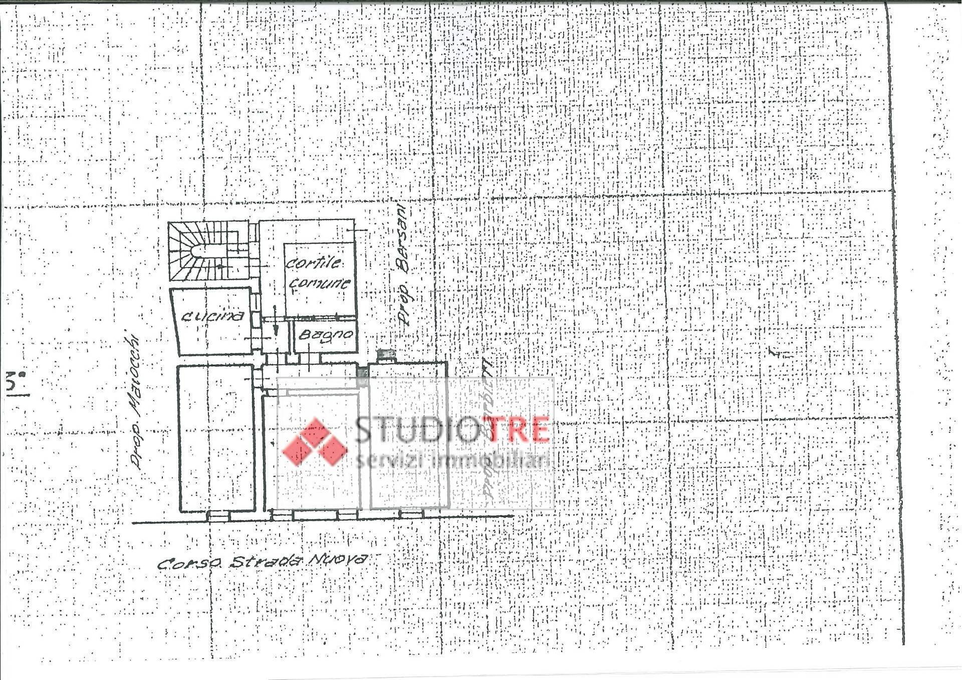 Foto 15 - Trilocale Strada Nuova
 
44, Pavia - planimetria 1