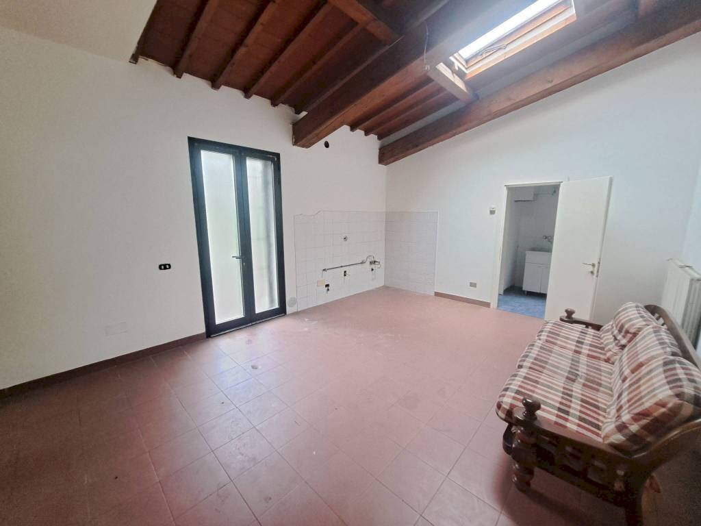 Cucina - Appartamento via Ugo Foscolo, Campi Bisenzio - foto 1