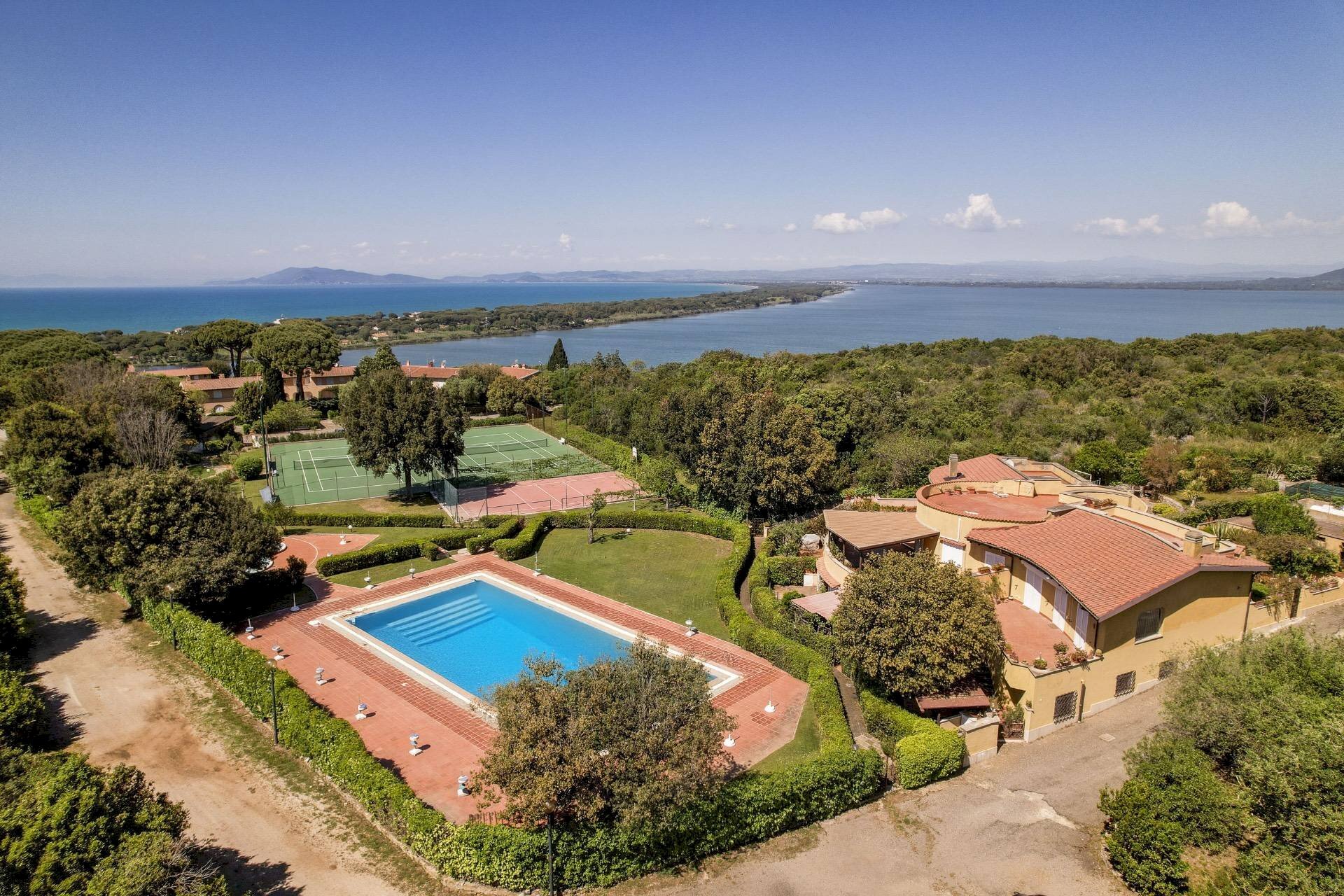 Foto 1 - Quadrilocale Residence Il Mascherino
 
snc, Monte Argentario - foto 1