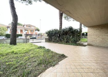 Giardino - Villa a Schiera viale Benvenuto Cellini, Ravenna - foto 4