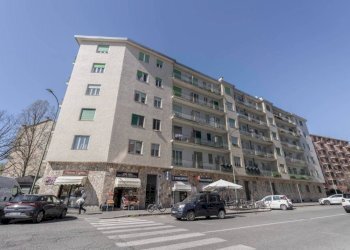 Facciata - Bilocale via Domenico Cimarosa, 67, Torino (zona Barriera Milano) - foto 1