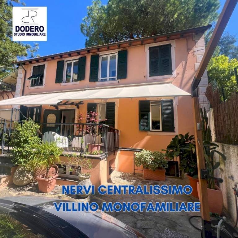 Facciata - Villa viale delle Palme, 11, Genova (zona Nervi) - foto 1
