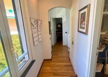 Corridoio - Villa viale delle Palme, 11, Genova (neighborhood Nervi) - photo 32