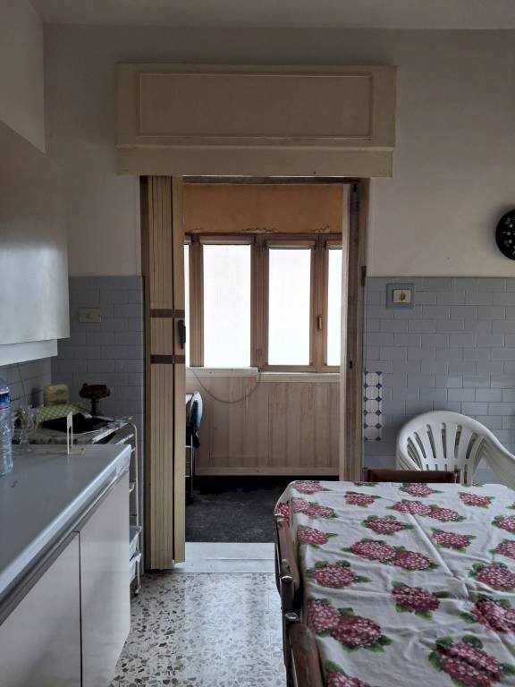 Cucina - Appartamento via Luigi Vanvitelli, Benevento - foto 1