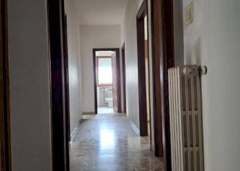 Corridoio - Apartment via Luigi Vanvitelli, Benevento - photo 3