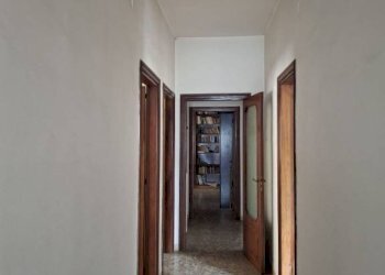 Corridoio - Appartamento via Luigi Vanvitelli, Benevento - foto 11
