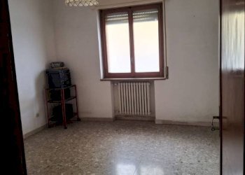 Camera da letto - Apartment via Luigi Vanvitelli, Benevento - photo 30