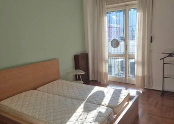 Camera da letto - Three-room apartment via Giancarlo Sismondi, 53, Milano - photo 3