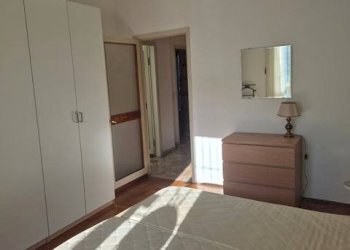 Camera da letto - Three-room apartment via Giancarlo Sismondi, 53, Milano - photo 4