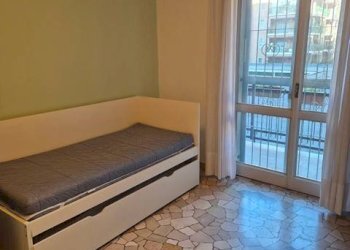 Camera da letto - Three-room apartment via Giancarlo Sismondi, 53, Milano - photo 5