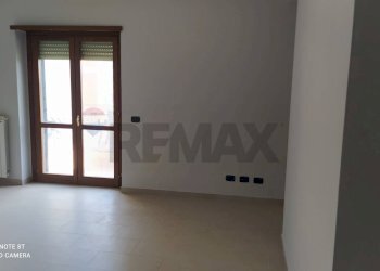 Stanza vuota - Trilocale Via Franco Armati
 
5, Marino - foto 5