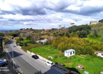 Edificio all\'aperto - Trilocale Via Franco Armati
 
5, Marino - foto 21