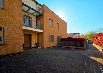 Facciata - Trilocale via Campi, SN, Sala Baganza - foto 4