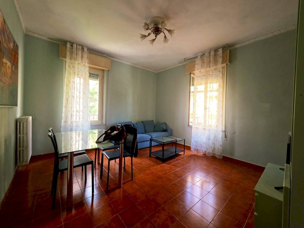 Salone - Quadrilocale via Giacomo Ulivi, Parma (zona Cittadella) - foto 1