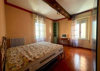 Camera da letto - Appartamento via Giacomo Ulivi, Parma (zona Cittadella) - foto 5