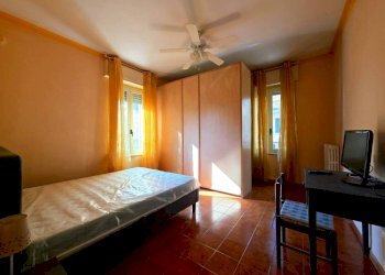 Camera da letto - Appartamento via Giacomo Ulivi, Parma (zona Cittadella) - foto 8