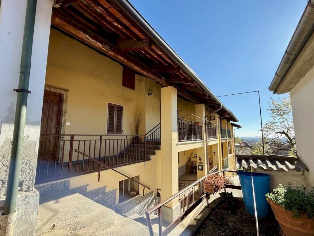 Facciata - Villa a Schiera via Raimondo Franchetti, 31, Muzzano - foto 3