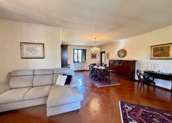 Salone - Villa via per Cossato, 23, Castelletto Cervo - foto 9