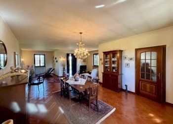 Salone - Villa via per Cossato, 23, Castelletto Cervo - foto 10