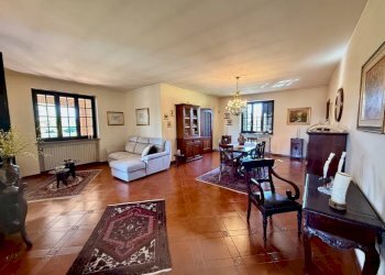 Salone - Villa via per Cossato, 23, Castelletto Cervo - foto 11