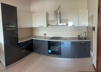 Cucina - Attico via Enrico Mattei, 13/1, Bologna (zona San Vitale) - foto 10