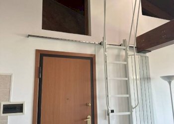 Ingresso - Attico via Enrico Mattei, 13/1, Bologna (zona San Vitale) - foto 14