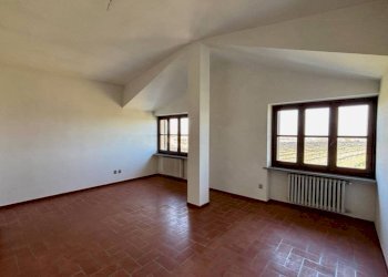 Soggiorno - Appartamento via Dino Buffa, 5, Campiglione Fenile - foto 2