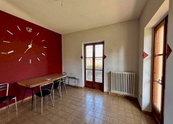 Soggiorno - Appartamento via Dino Buffa, 5, Campiglione Fenile - foto 1