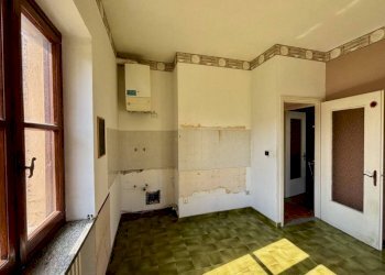 Cucina - Appartamento via Dino Buffa, 5, Campiglione Fenile - foto 7