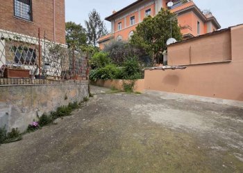 whatsapp image 2026-04-02 at 12.39.31 (2) - Box via Picco dei Tre Signori, Roma - photo 5