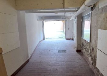 whatsapp image 2026-04-02 at 12.39.30 (6) - Box via Picco dei Tre Signori, Roma - photo 11