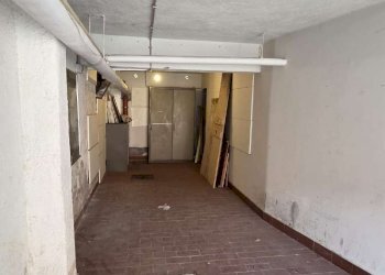 whatsapp image 2026-04-02 at 12.39.31 - Box via Picco dei Tre Signori, Roma - photo 14