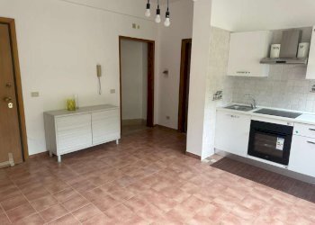 Cucina 1. - Two-room apartment via Beata Vergine del Carmelo, Roma (neighborhood Mostacciano) - photo 4