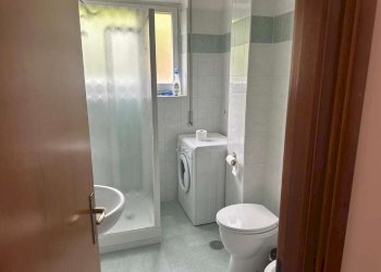 Bagno 1. - Two-room apartment via Beata Vergine del Carmelo, Roma (neighborhood Mostacciano) - photo 10