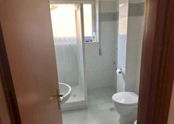 Bagno 3. - Two-room apartment via Beata Vergine del Carmelo, Roma (neighborhood Mostacciano) - photo 12