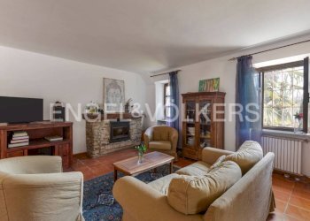 Salone - Rustico strada Antonio Vivaldi, Trisobbio - foto 2